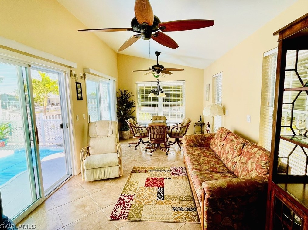 3064 Sloop Ln, Saint James City FL  33956-2319 exterior