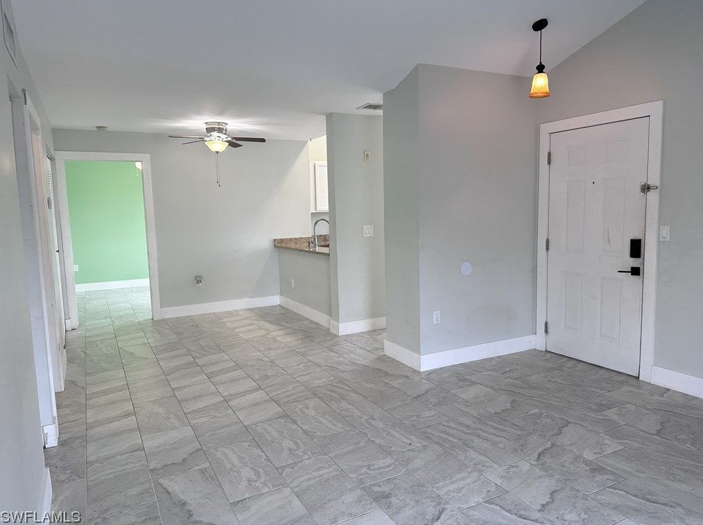 3401 Winkler Ave #104, Fort Myers, FL 33916