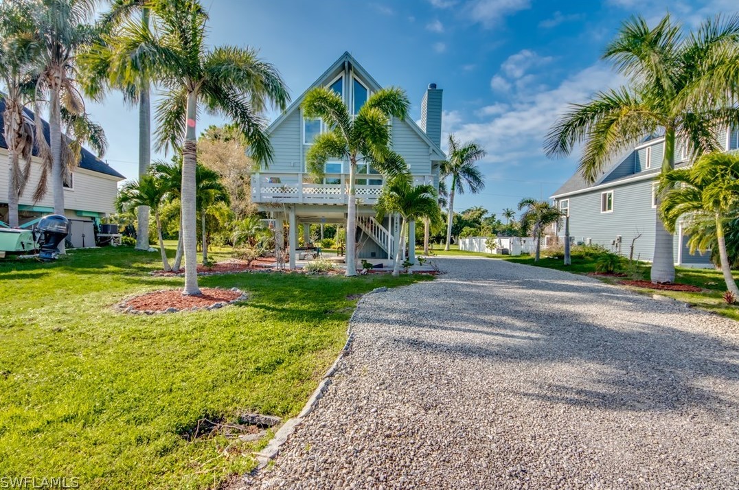 7443 Pomegranate Dr, Bokeelia, FL 33922