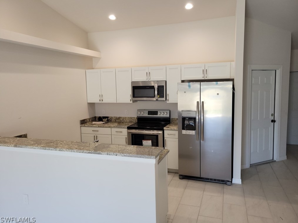 2917 8th Pl, Cape Coral, FL 33904-3502