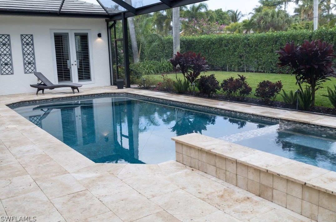 1257 Caloosa Dr, Fort Myers FL 33901-6714 exterior