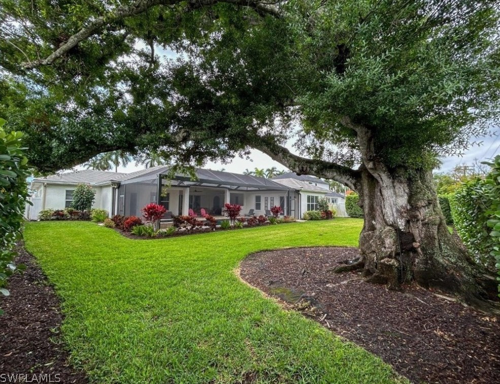 1257 Caloosa Dr, Fort Myers FL 33901-6714 exterior