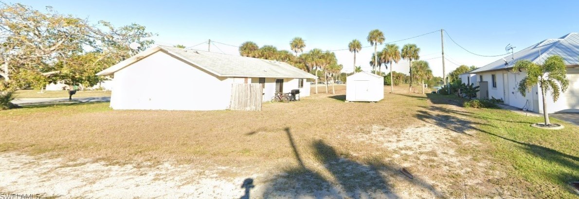 1616 Ne 6th St, Cape Coral, FL 33909