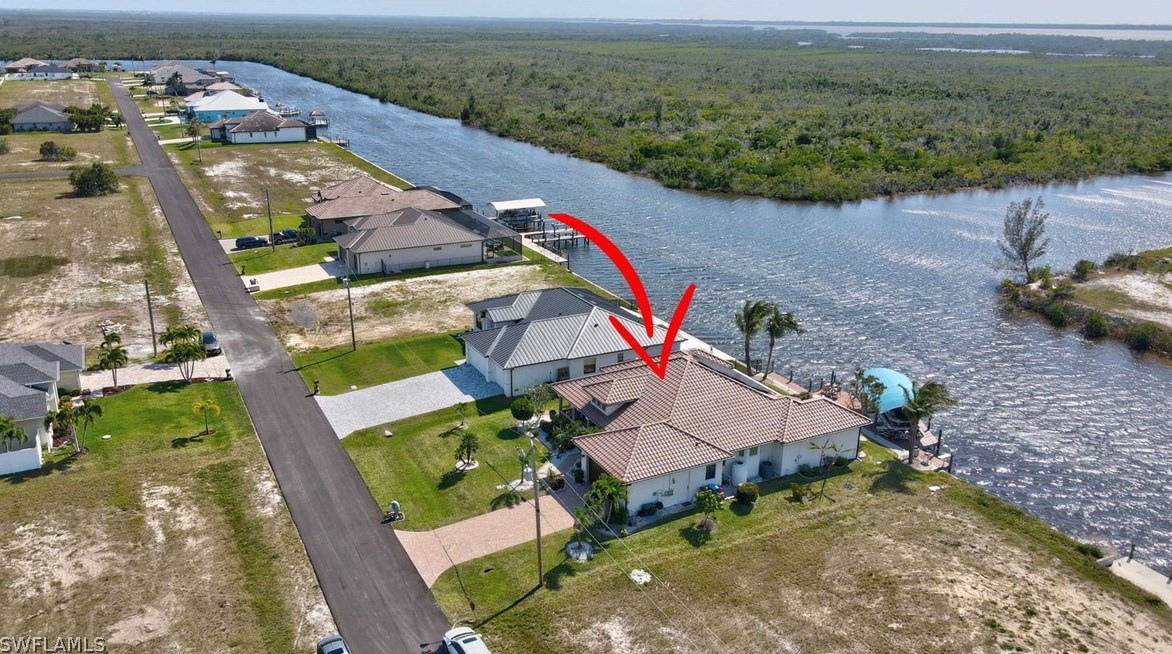 2828 46th Ave, Cape Coral, FL 33993-8806