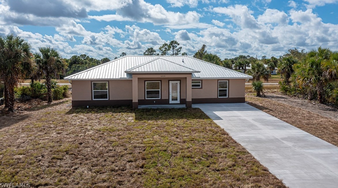 5019 Littlefield Rd, Labelle, FL 33935