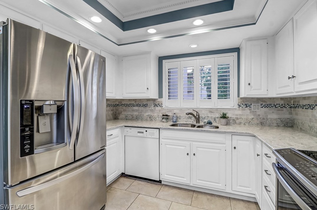 4612 Flagship Dr #201, Fort Myers, FL 33919