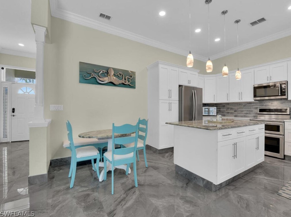 10901 Salerno Bay Rd, Bonita Springs FL  34135-1759 exterior