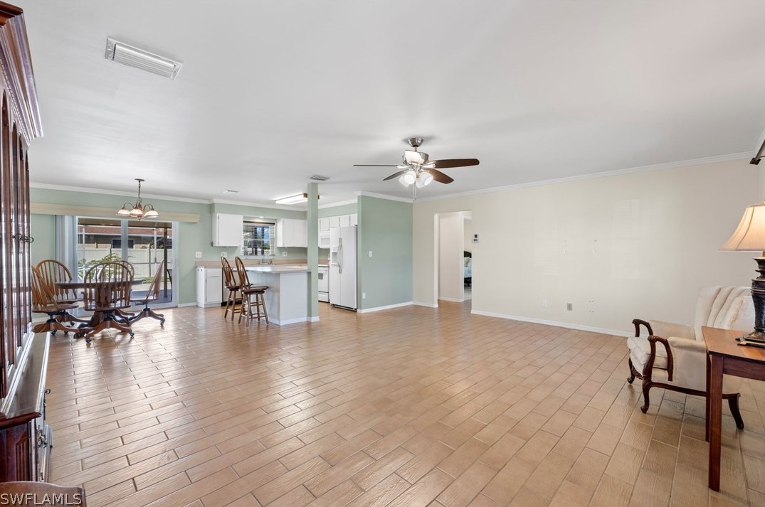 4022 14th Pl, Cape Coral, FL 33914-5680