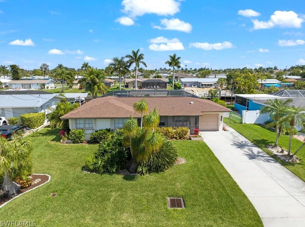 3021 17th Ave, Cape Coral, FL 33904-4083
