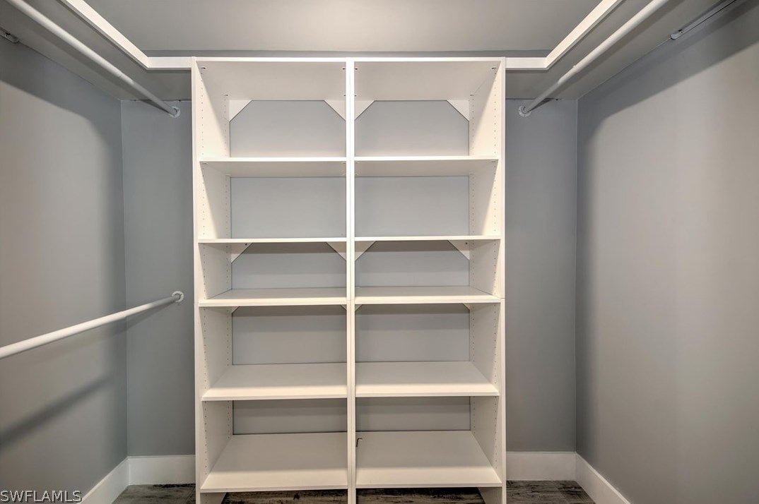 127 Albatross St, Fort Myers Beach FL  33931-4501 exterior