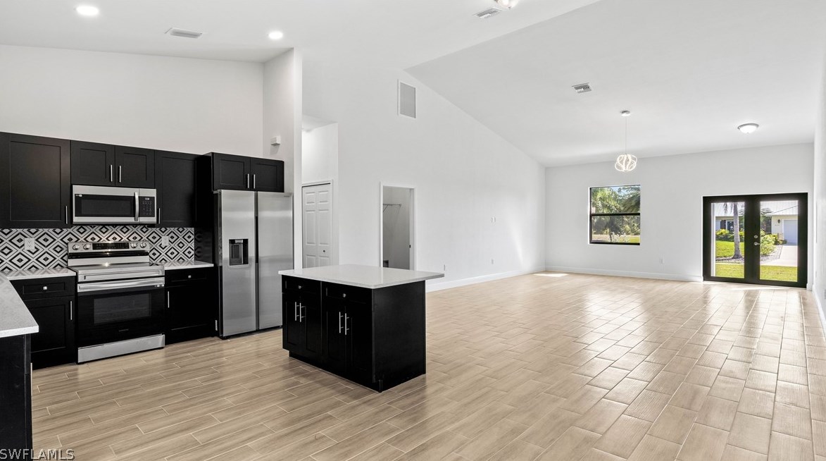 422 Progress Ave, Lehigh Acres FL 33974-0459 exterior