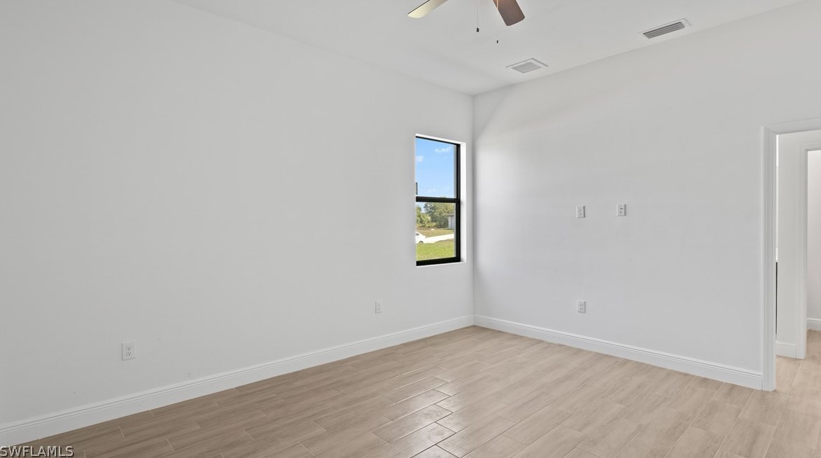 422 Progress Ave, Lehigh Acres FL 33974-0459 exterior