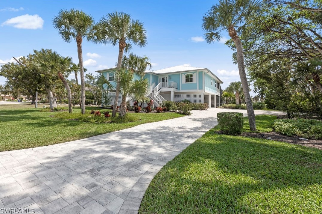 1310 Par View Dr, Sanibel, FL 33957-6404