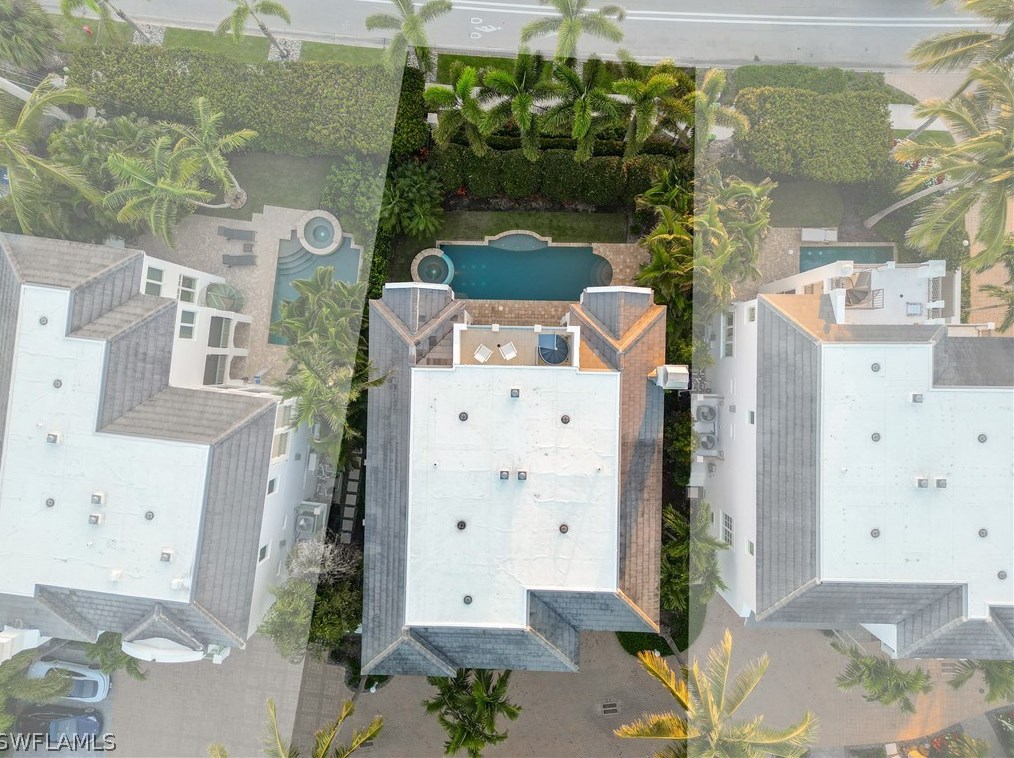 1724 Gulf Shore Blvd, Naples FL exterior