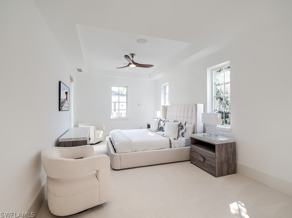 1724 Gulf Shore Blvd, Naples FL exterior