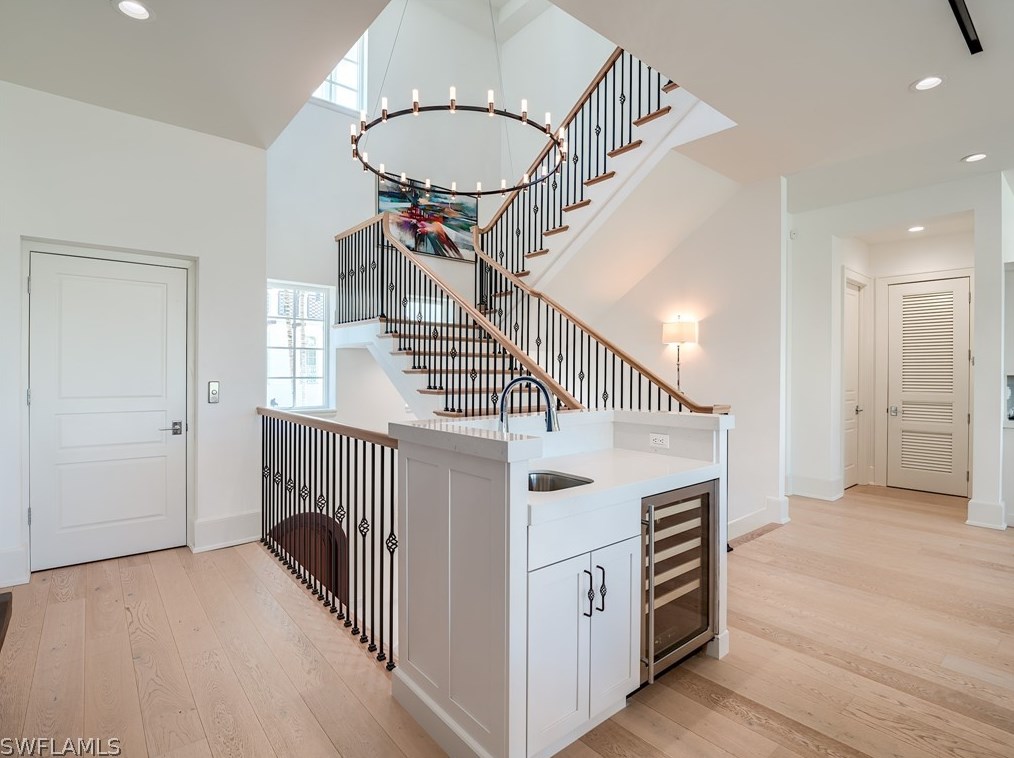 1724 Gulf Shore Blvd, Naples FL exterior