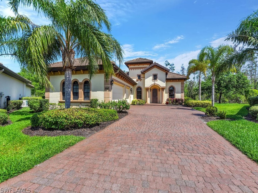 8847 Sarita Ct, Fort Myers, FL 33912-9000