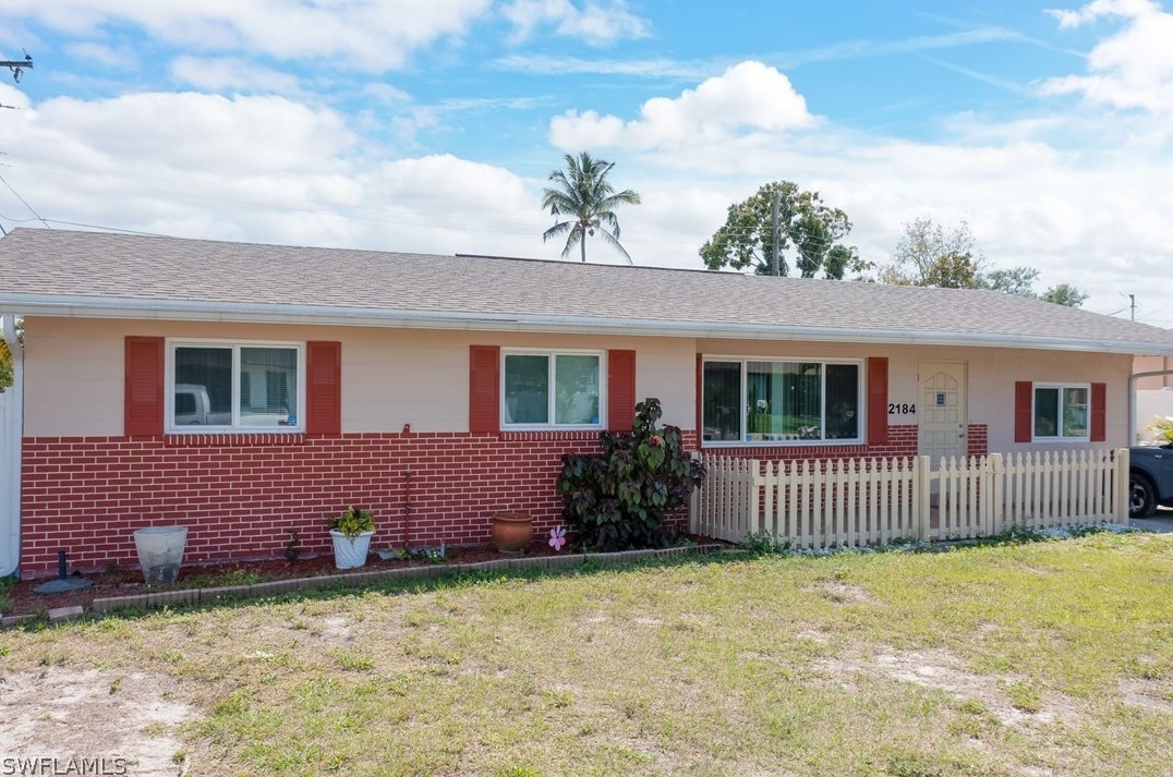 2184 Delta St, Fort Myers, FL 33907-3007