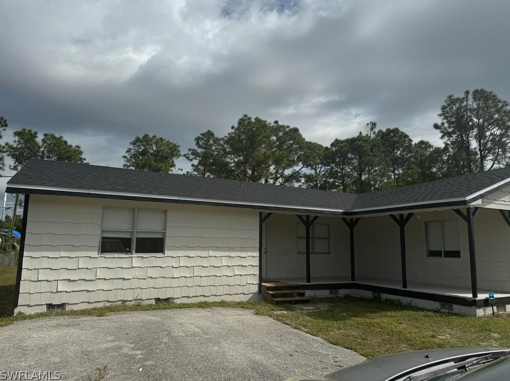 4112 2nd St W, Lehigh Acres, FL 33971