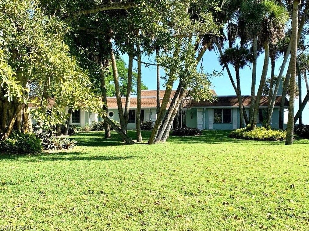 601 Del Monte Ave, Clewiston, FL 33440-2207
