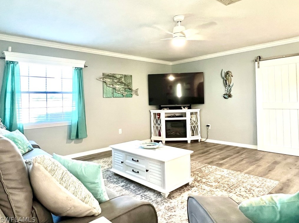 2225 Woodland Blvd, Fort Myers FL  33907-5936 exterior