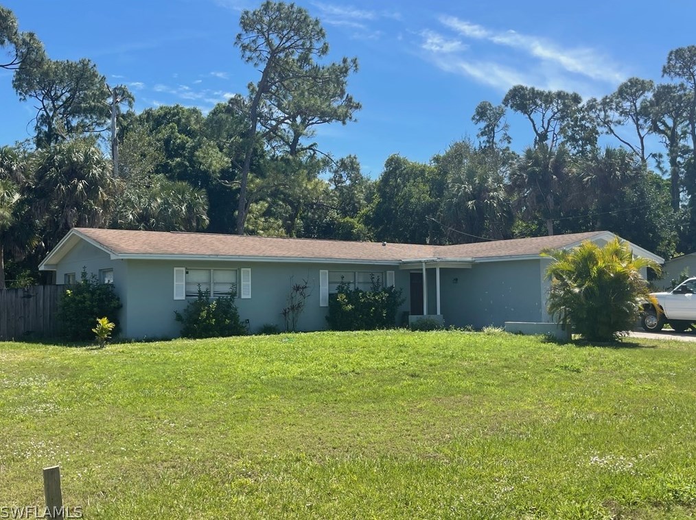 114 Lincoln Ave, Lehigh Acres, FL 33936