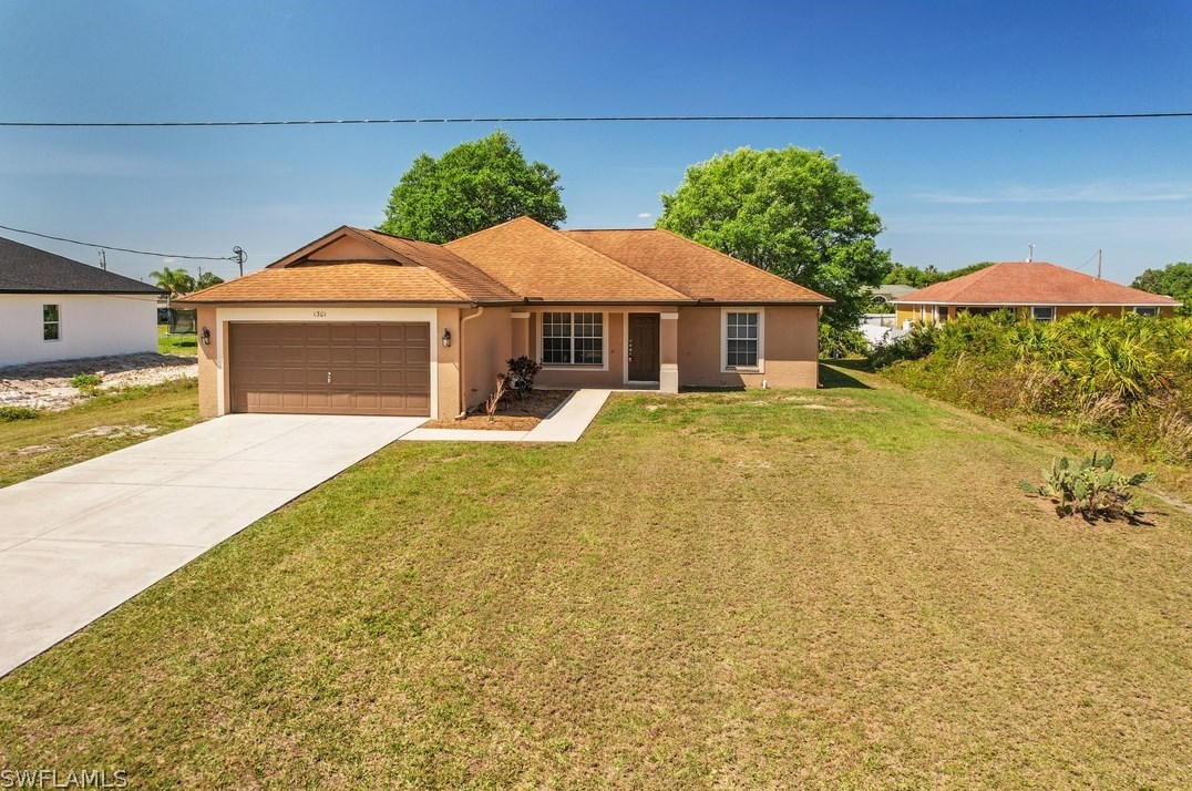 1301 Sunniland Blvd, Lehigh Acres, FL 33971-6263