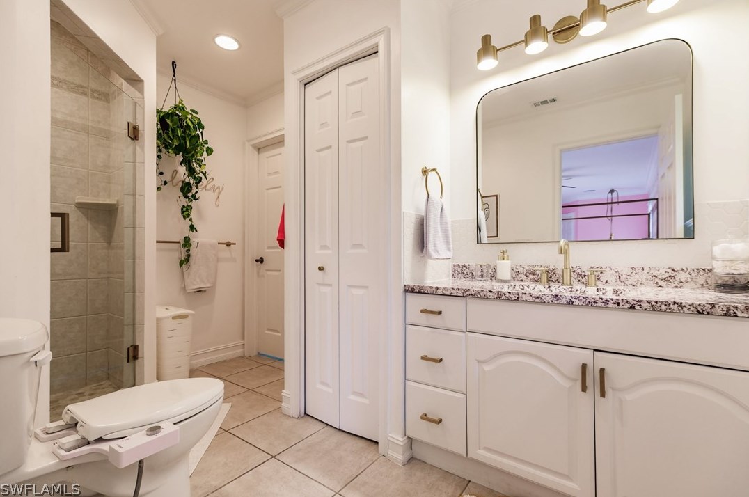 1109 Alhambra Cir, Naples FL 34103-3291 exterior