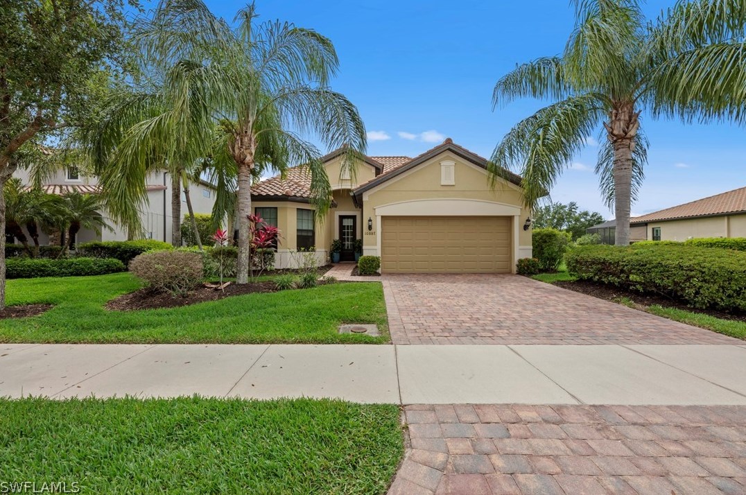 10887 Rutherford Rd, Fort Myers, FL 33913-8419