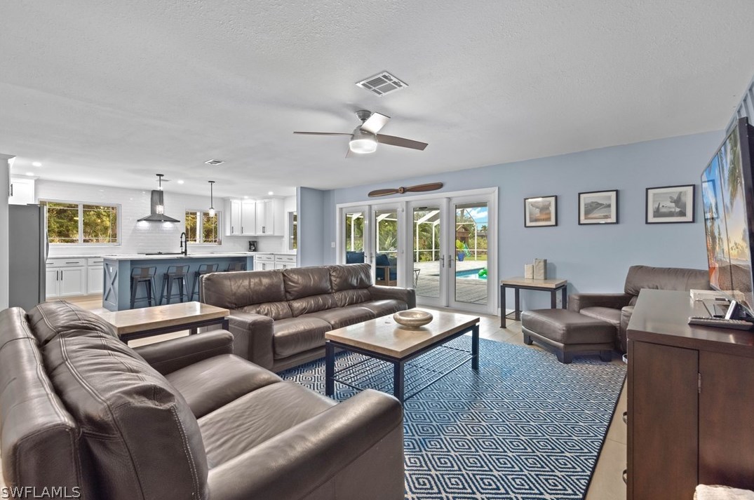 1520 Bass Ln, Fort Myers, FL 33919-7102