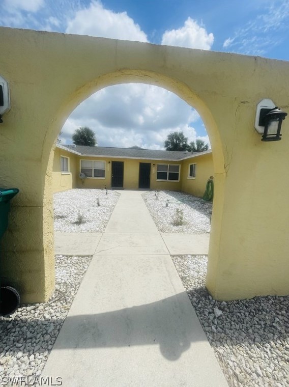 13403 Pine Needle Ln, Fort Myers, FL 33908-2972