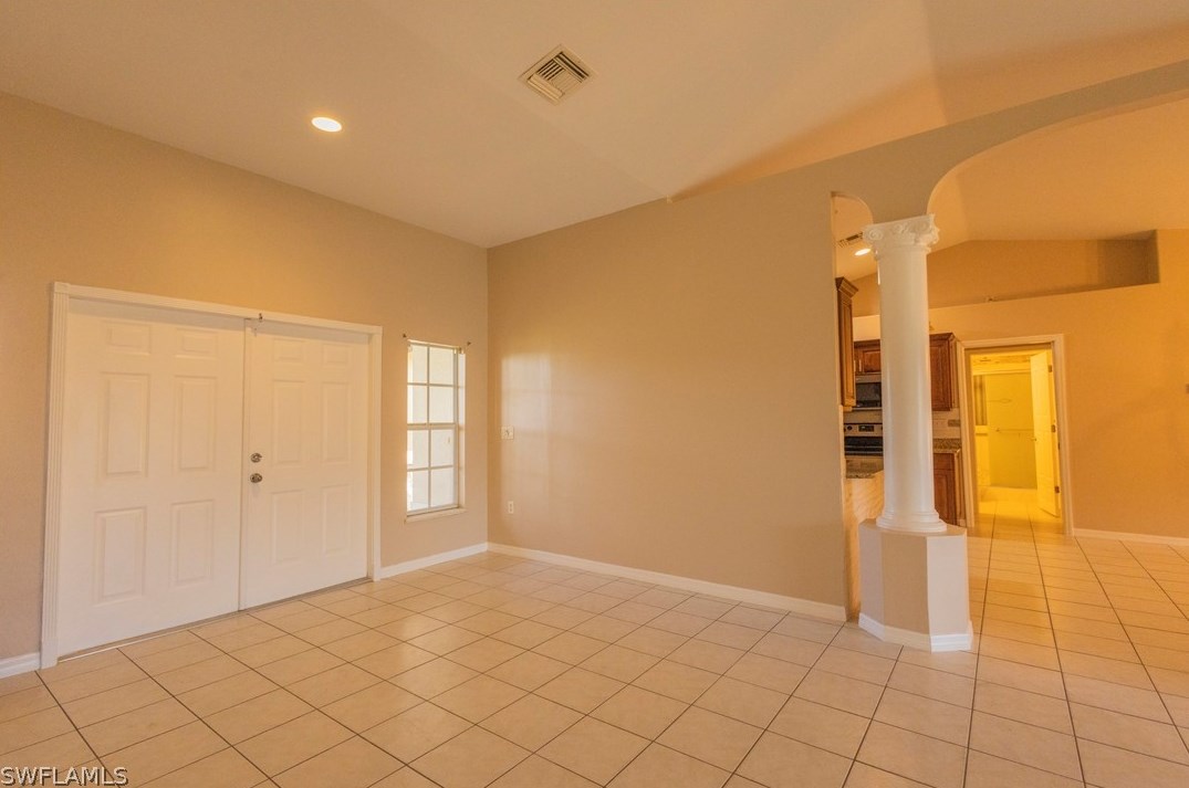 4203 4th St W, Lehigh Acres, FL 33976