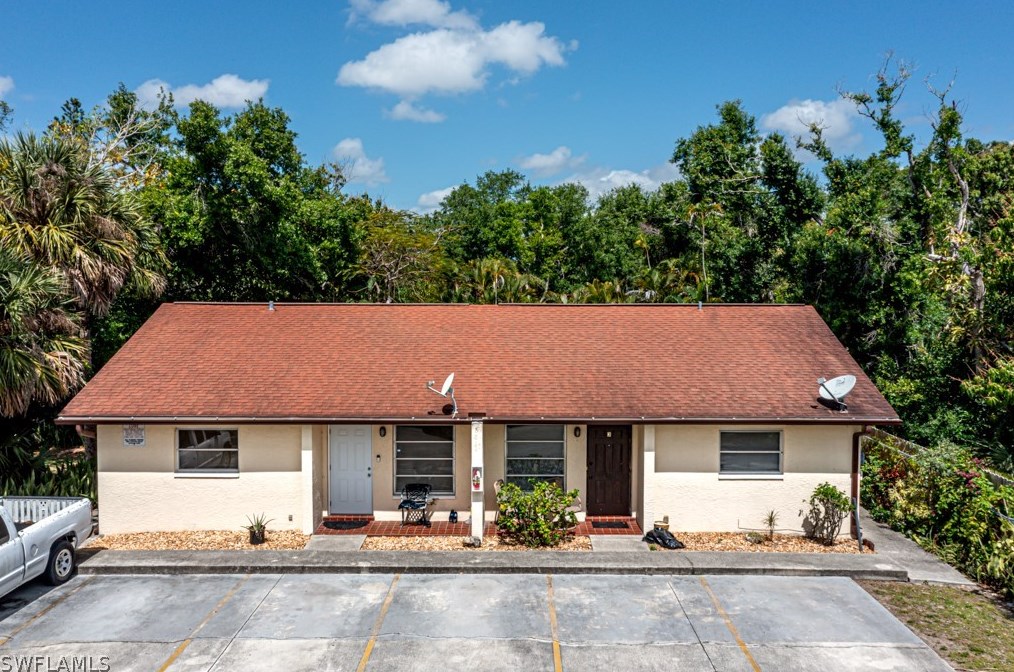 3317 Edgewood Ave, Fort Myers, FL 33916-1417