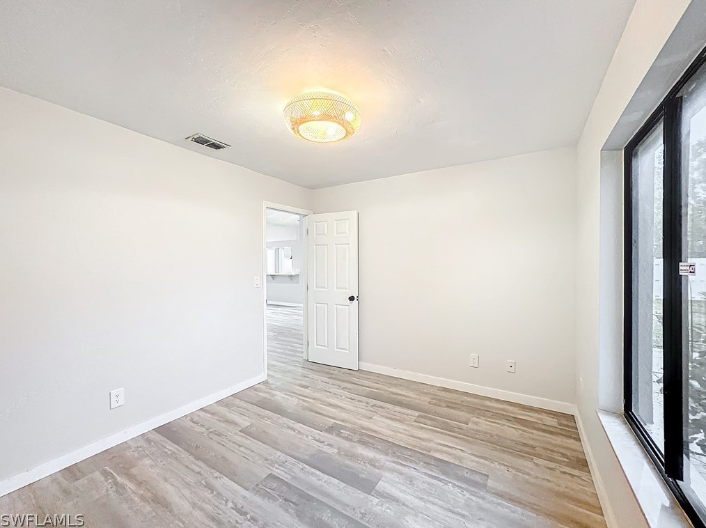 225 3rd Ter, Cape Coral FL  33990-1034 exterior