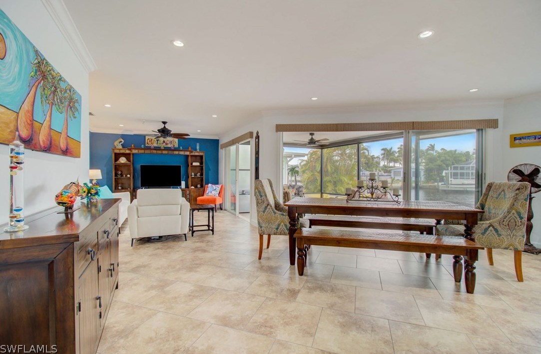 2621 Bridgeview St, Cape Coral, FL 33993-9719
