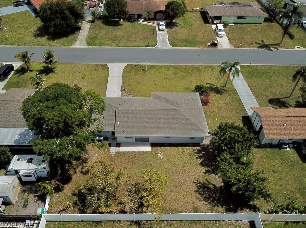 117 Contee Dr, Lehigh Acres FL  33936-5959 exterior