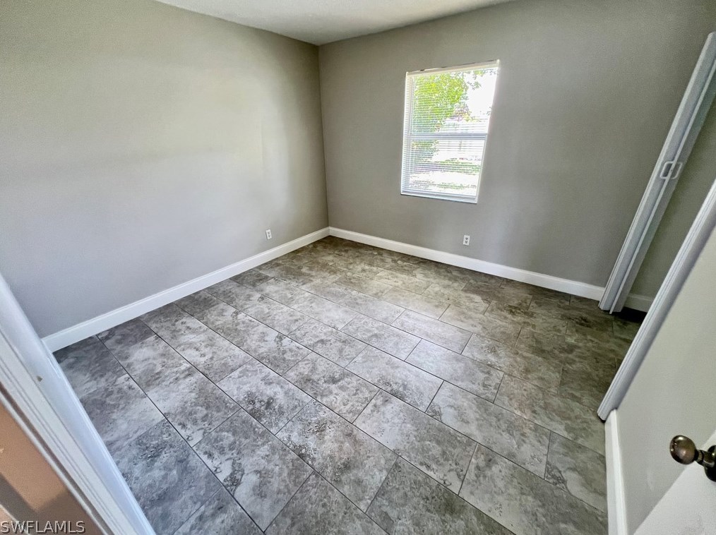 117 Contee Dr, Lehigh Acres FL  33936-5959 exterior