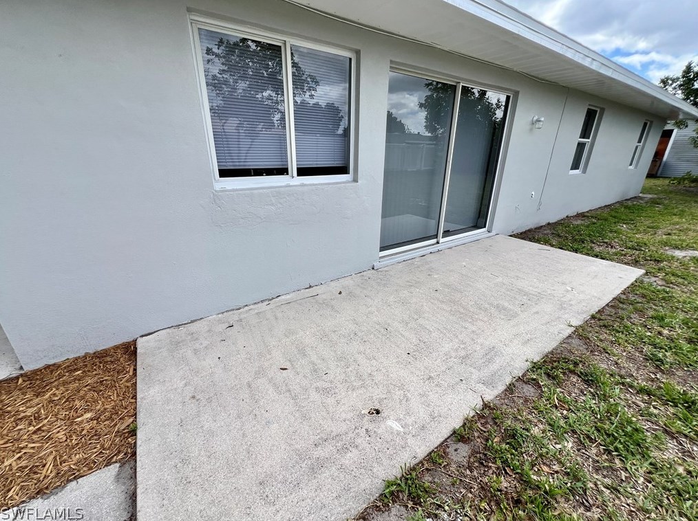 117 Contee Dr, Lehigh Acres FL  33936-5959 exterior