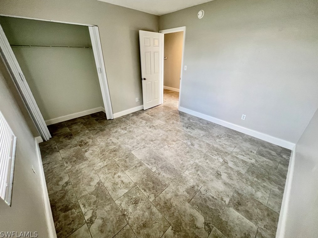 117 Contee Dr, Lehigh Acres FL  33936-5959 exterior