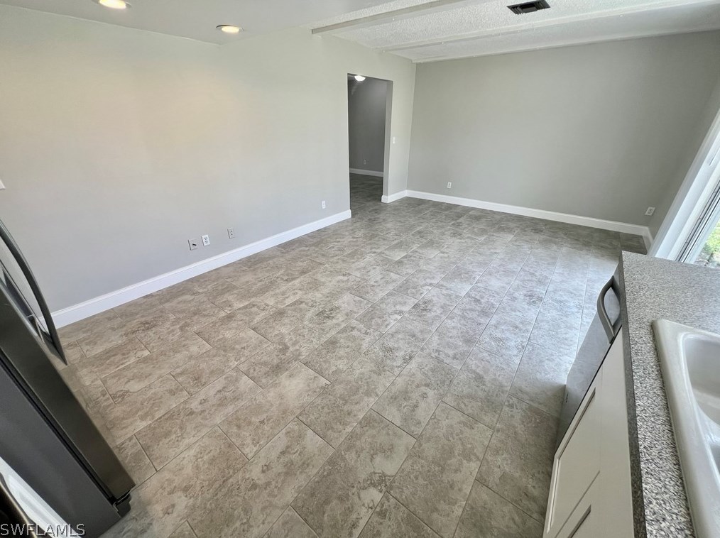 117 Contee Dr, Lehigh Acres FL  33936-5959 exterior