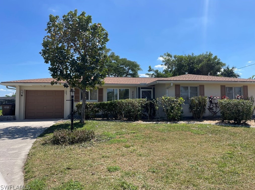 2837 17th Ave, Cape Coral, FL 33904-4086