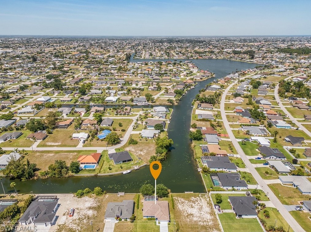 1214 Santa Barbara Pl, Cape Coral, FL 33991-2861