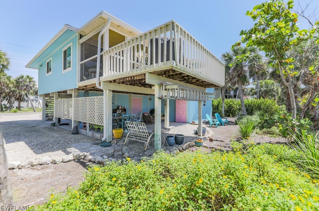 9263 Dimmick Dr, Sanibel, FL 33957-3003