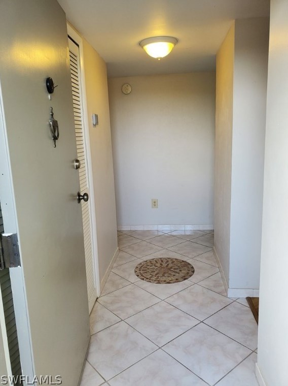 6102 Augusta Dr #207, Fort Myers, FL 33907
