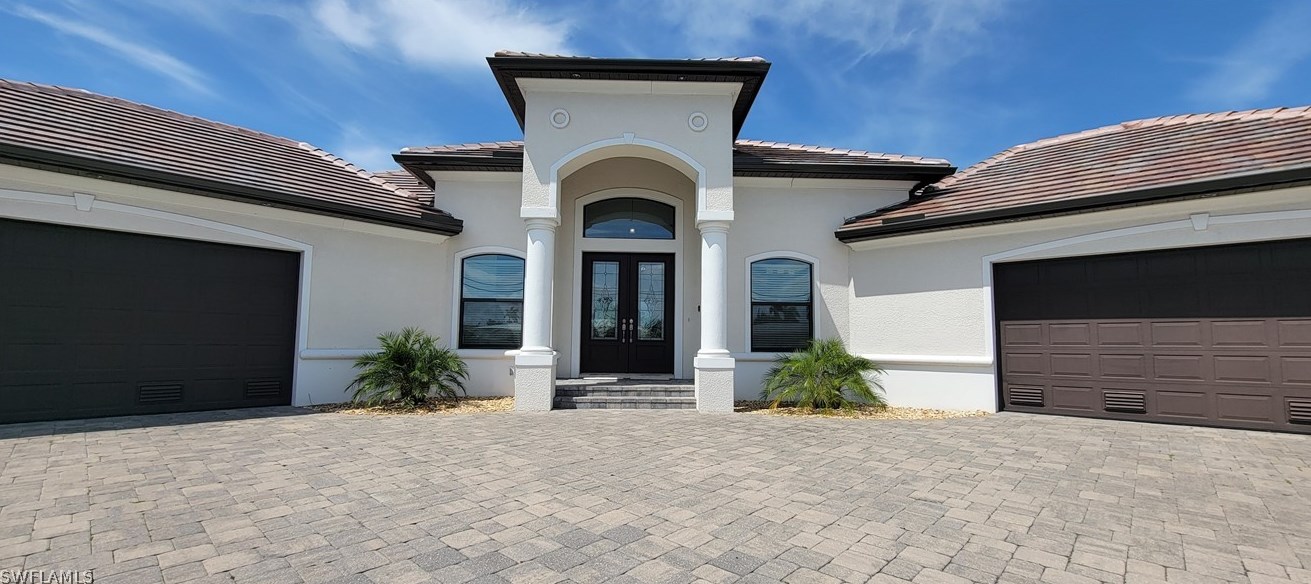 4906 2nd Pl, Cape Coral, FL 33914-7183