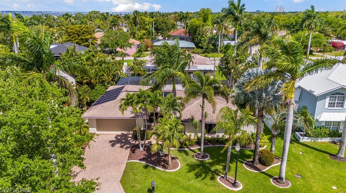 1307 Melaleuca Ln, Fort Myers, FL 33901-8852