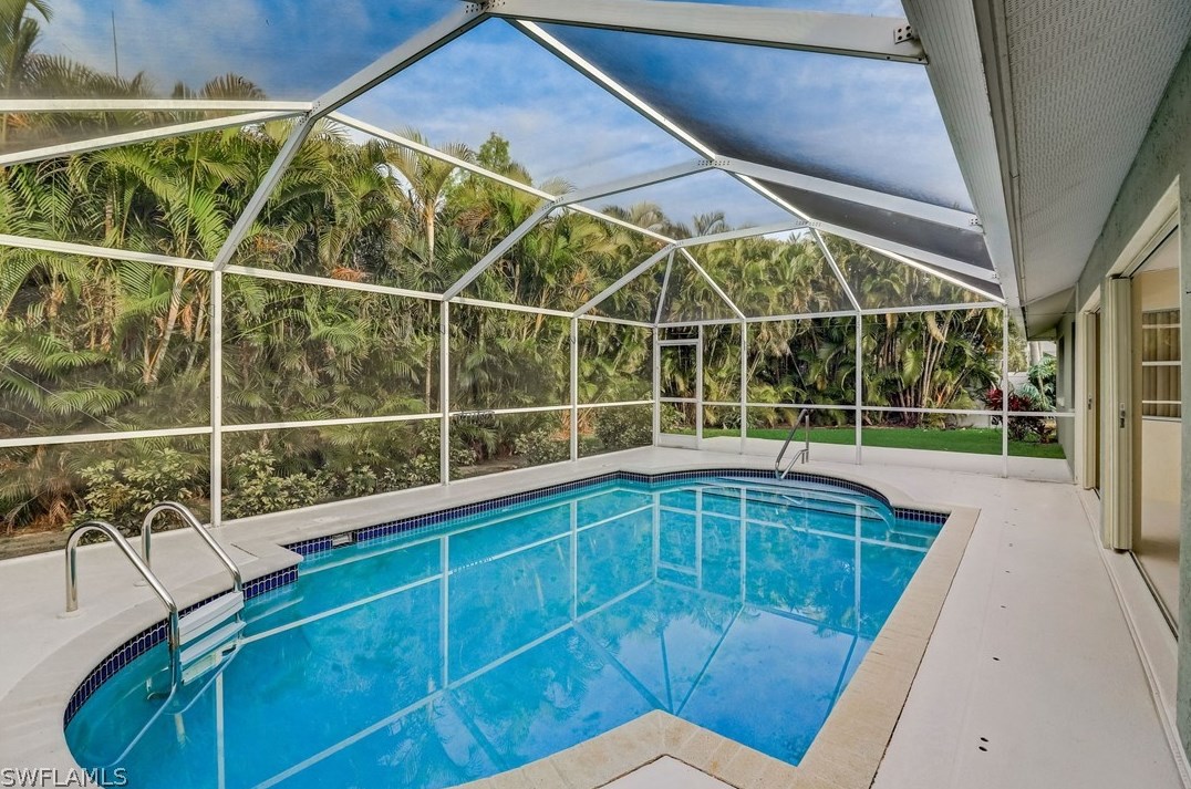 4720 25th Pl, Cape Coral, FL 33914-6143