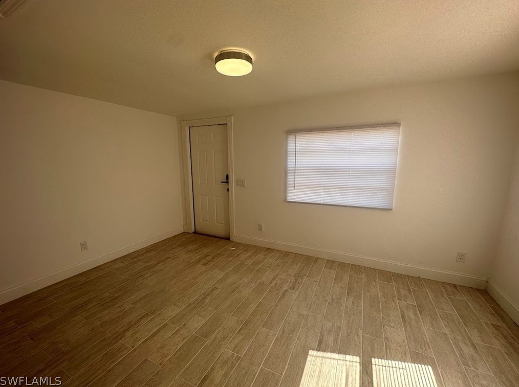 15344 Wall Dr, Fort Myers, FL 33908