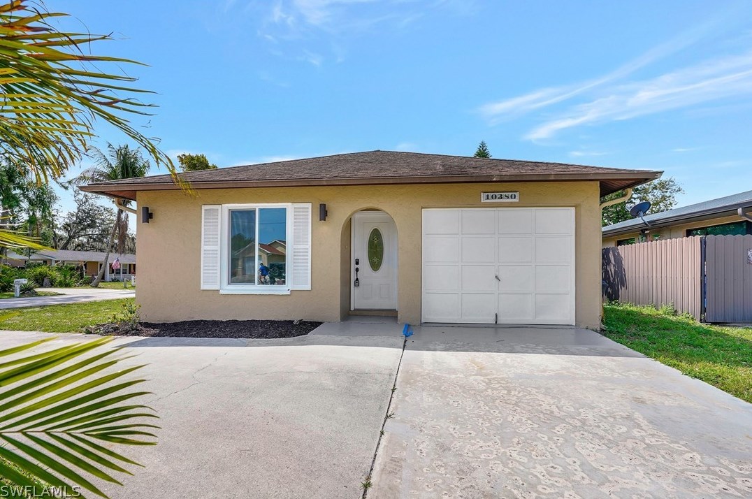 10380 Terry St, Bonita Springs, FL 34135-5001
