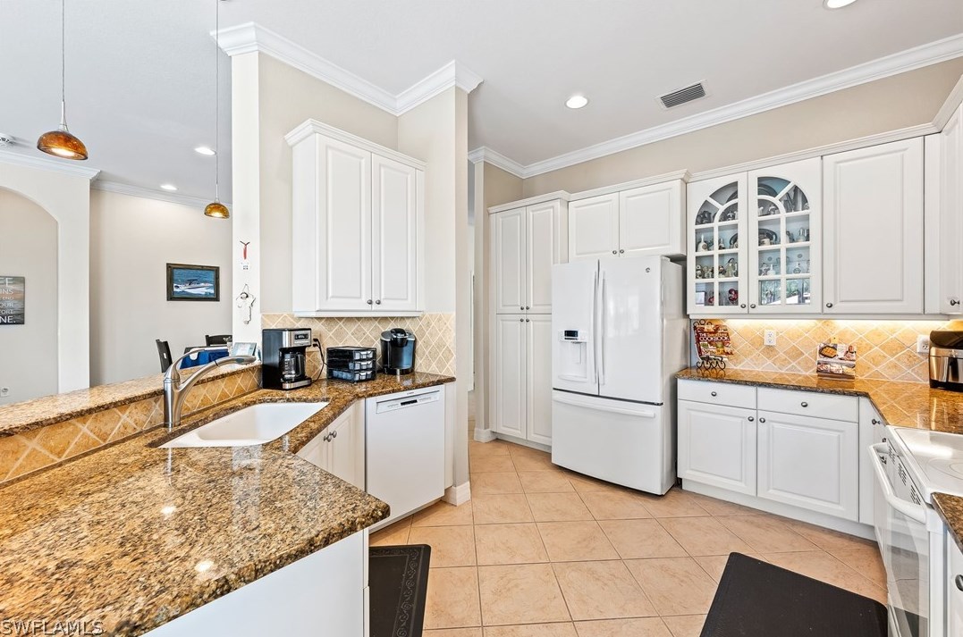 11288 Pond Cypress St, Fort Myers FL  33913-8820 exterior